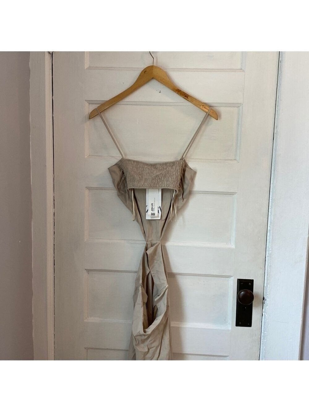Zara Cut Out V-neck Beige Dress, Size S - Picture 13 of 15